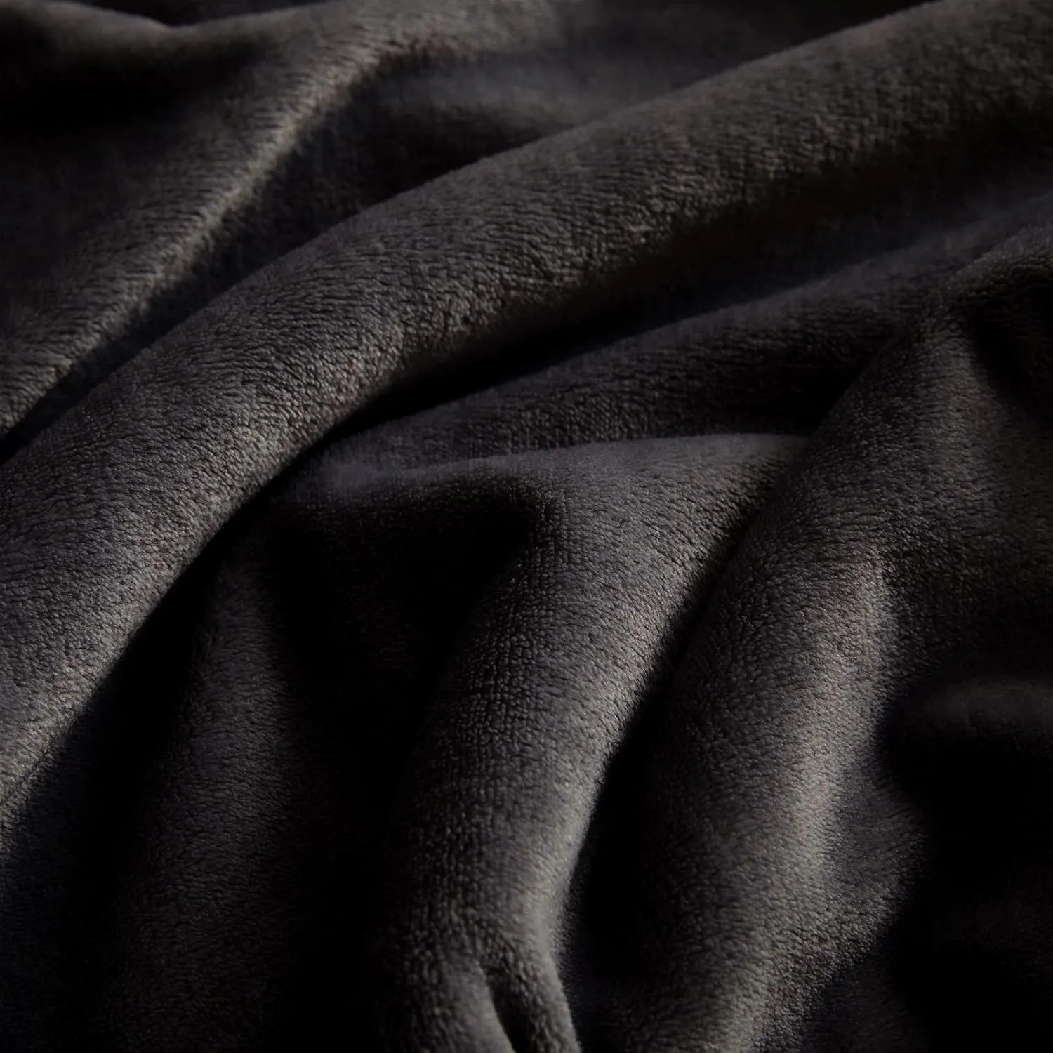 KMUSET Super Soft Throw Blanket Premium Silky Flannel Fleece Throw Size Black Microfiber Lightweight Blanket All Season Use