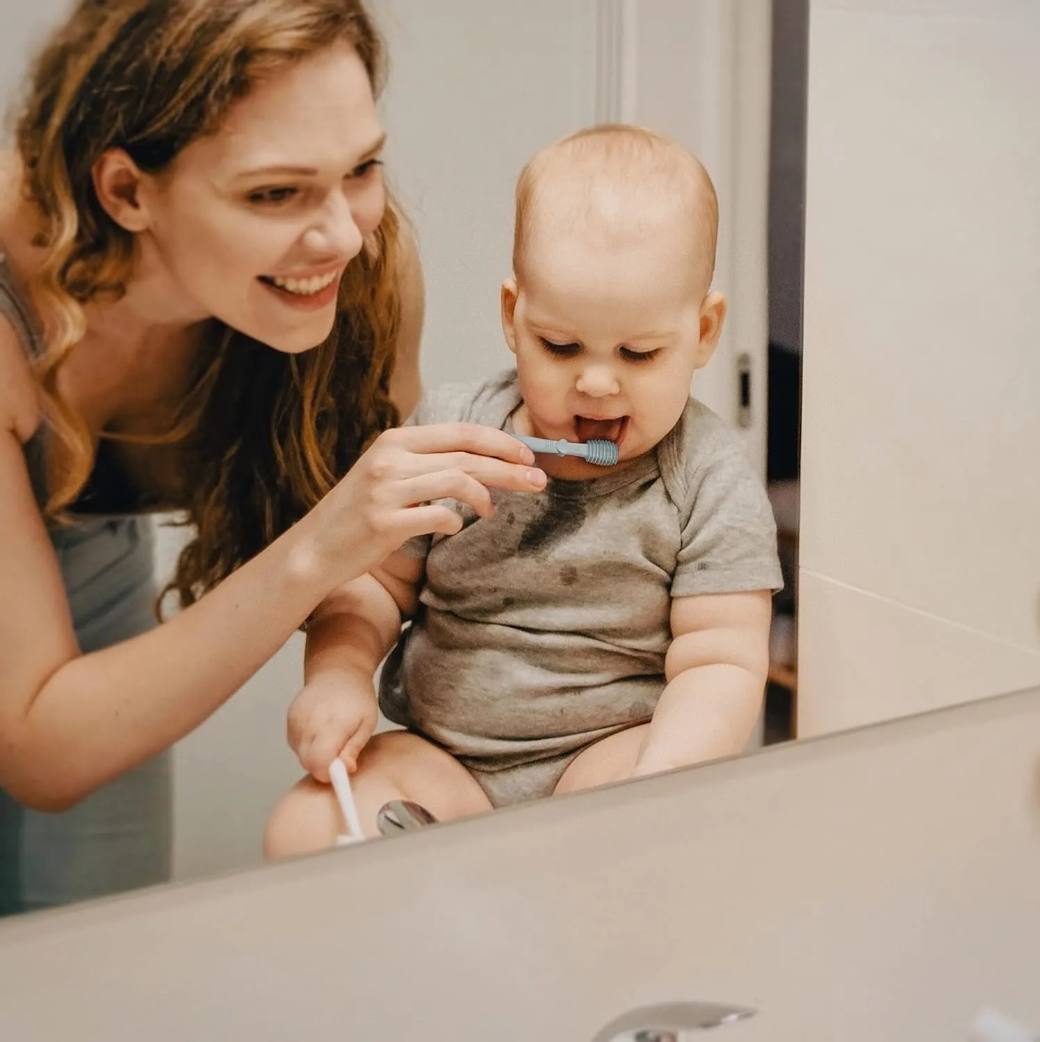 Moonkie Baby Finger Toothbrush Tongue Oral Cleaner Kit for 3 Months  , 3 Pcs (Clay/Ivory/Clay)