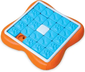 Outward Hound by Nina Ottosson Challenge Slider Treat Puzzle Enrichment Toy, Level 3 Advanced, Multicolored
